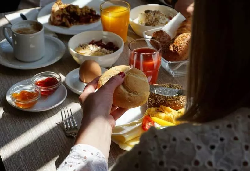 Fotos del hotel Westbahn:  16