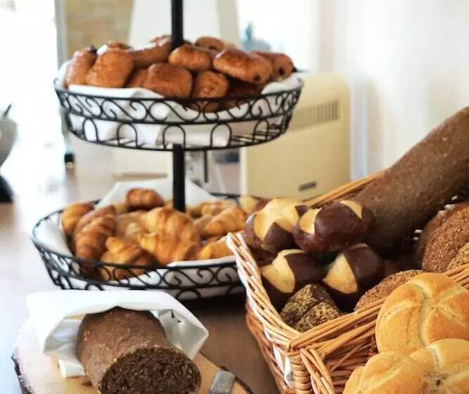 Fotos del hotel Westbahn:  24