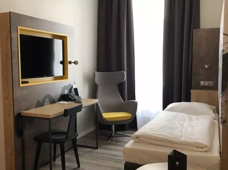 Fotos del hotel Westbahn:  6