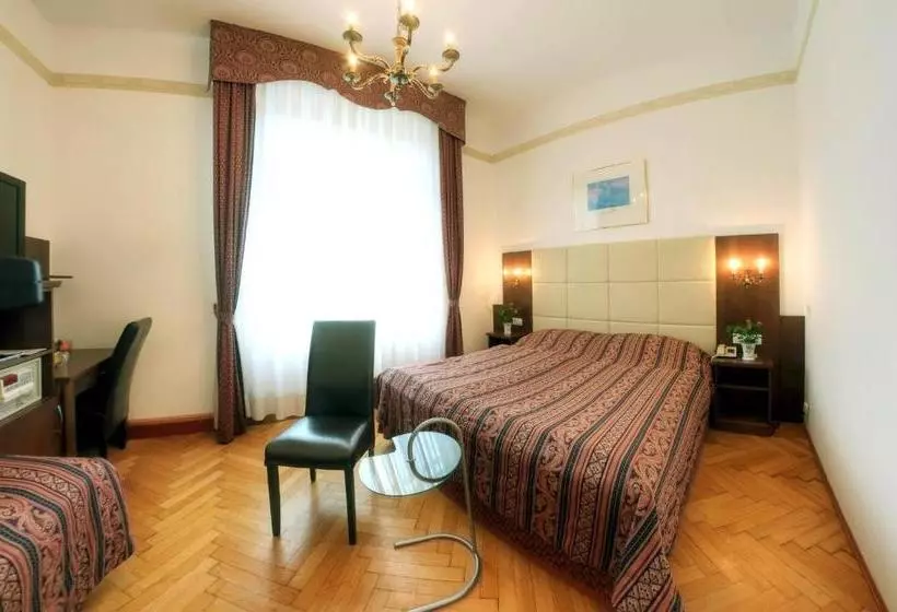 Fotos del hotel Carlton Opera:  8