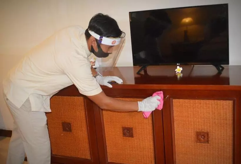 Fotos del hotel Grand Balisani Suites:  12