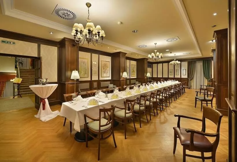 Fotos del hotel Apollo  Bratislava:  8