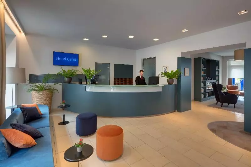 Fotos del hotel Carol:  3