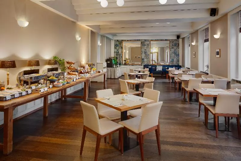 Fotos del hotel Carol:  4