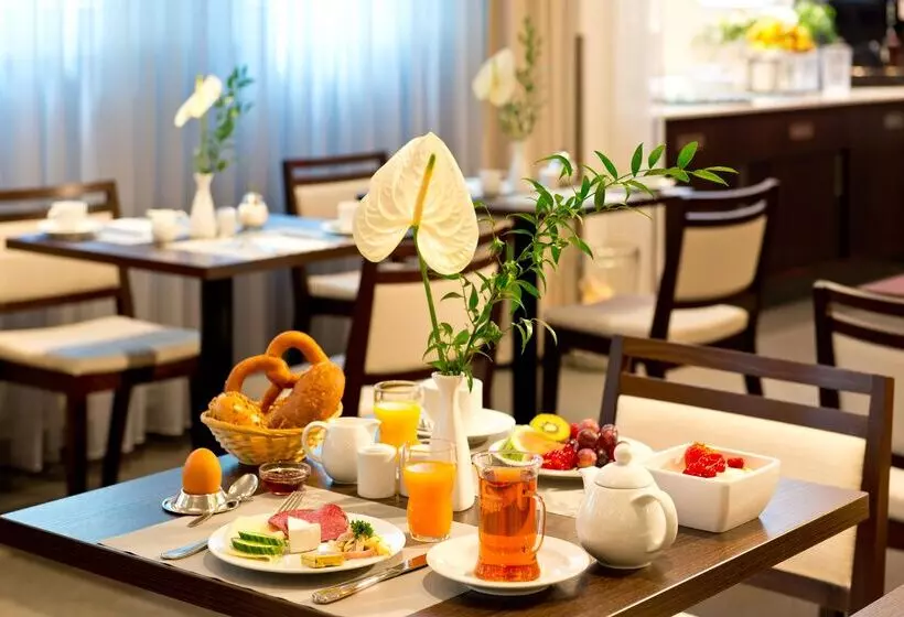 Fotos del hotel Achat Hotel Dresden Elbufer:  20