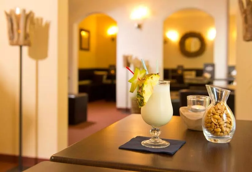 Fotos del hotel Achat Hotel Dresden Elbufer:  5