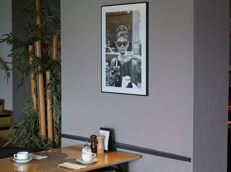 Fotos del hotel Du Nord Alster:  2