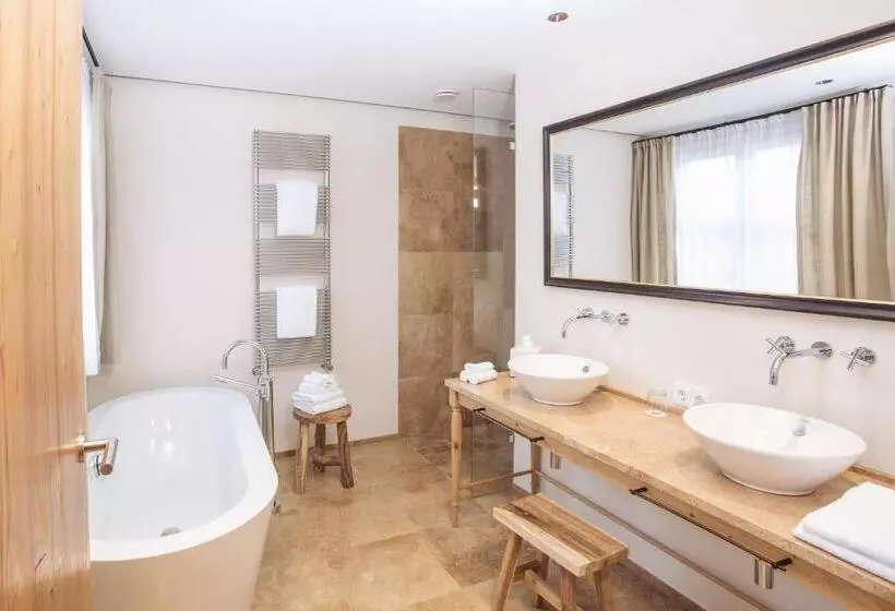 Fotos del hotel Kitzhof Mountain Design Resort 4 Sterne Superior:  13