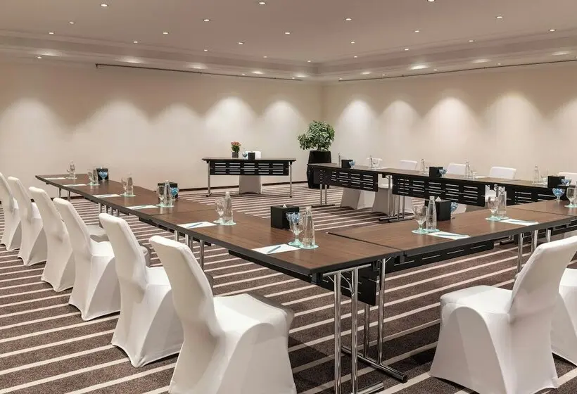 Fotos del hotel Le Méridien Dubai  & Conference Centre:  72