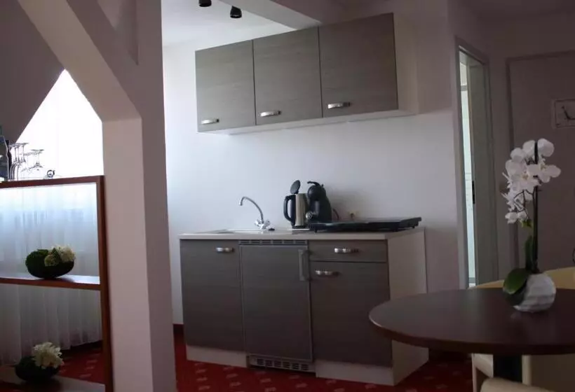 Fotos del hotel Berlin:  9