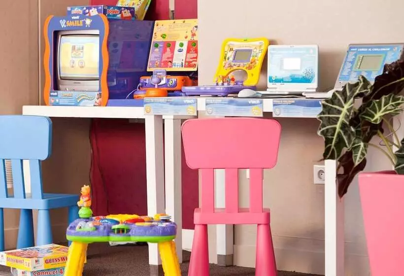 Fotos del hotel Ibis Styles Bordeaux Centre Mériadeck:  7