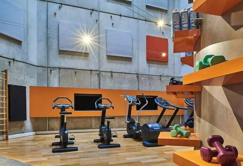 Fotos del hotel Novotel Paris Gare De Lyon:  11