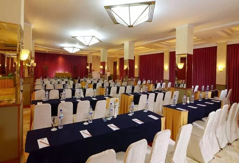 Fotos del hotel The Jayakarta Suites Bandung:  10