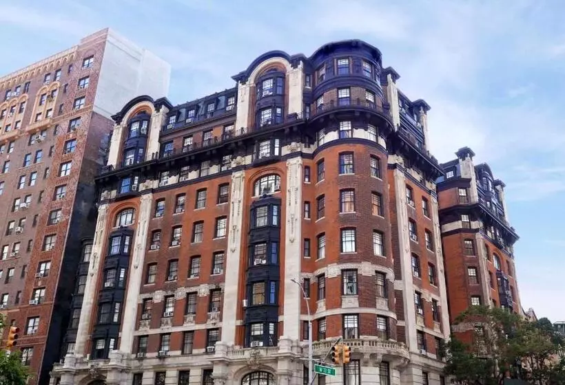 Belleclaire Central Park