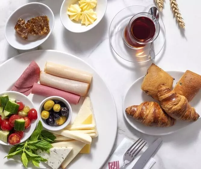 Fotos del hotel Cvk Taksim Hotel Istanbul:  4