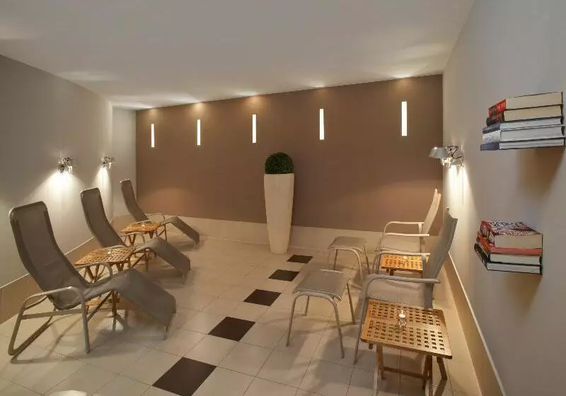 Fotos del hotel Polonia Palace:  6