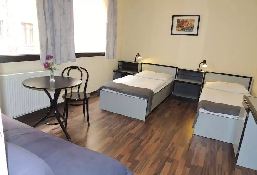 Fotos del hotel Thomas:  9