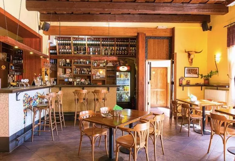 Fotos del hotel Roudna:  4