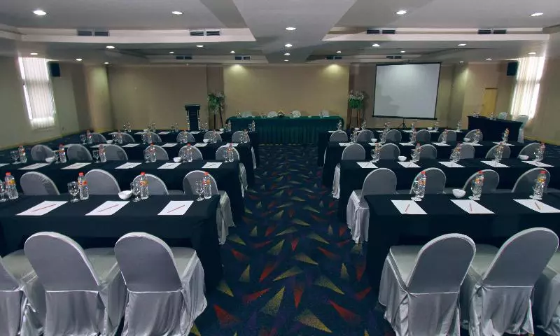 Fotos del hotel Aryaduta Makassar:  17