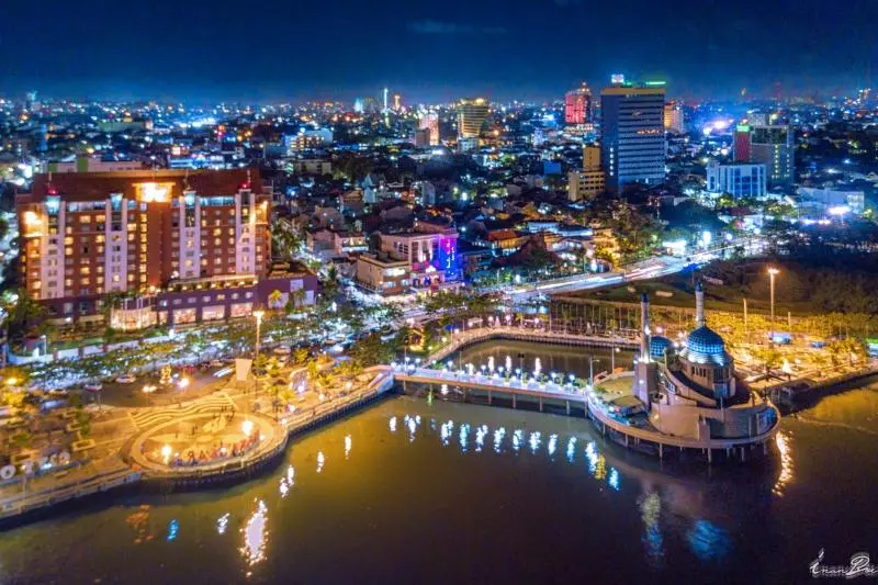 Fotos del hotel Aryaduta Makassar:  10