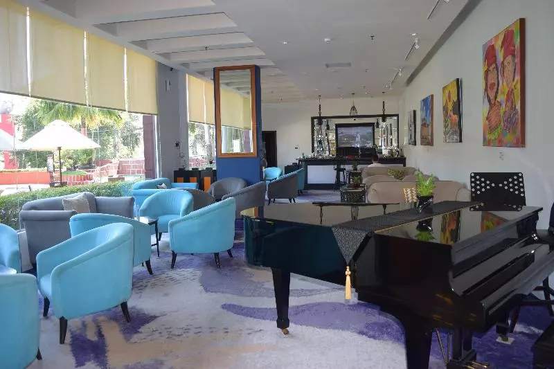 Fotos del hotel Aryaduta Makassar:  12