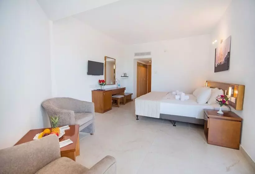 Fotos del hotel Avlida:  12