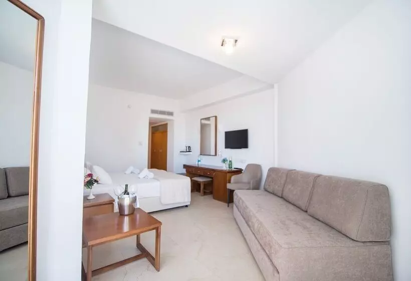 Fotos del hotel Avlida:  22