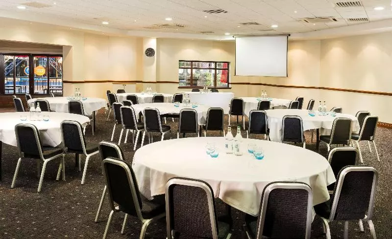 Fotos del hotel Park Inn By Radisson Cardiff City Centre:  14