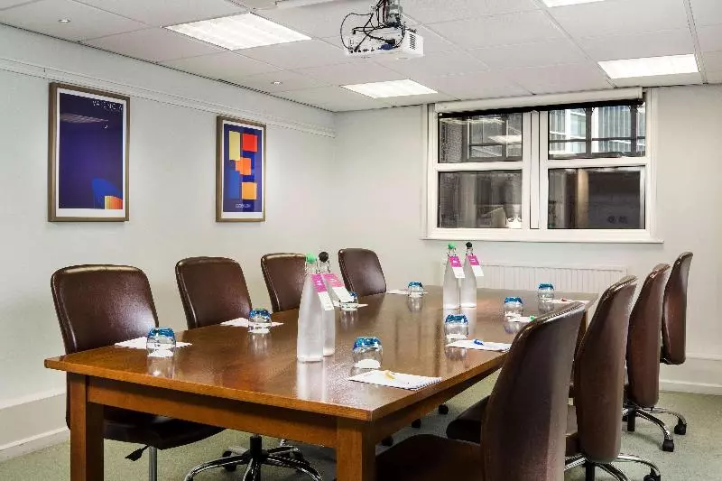 Fotos del hotel Park Inn By Radisson Cardiff City Centre:  5