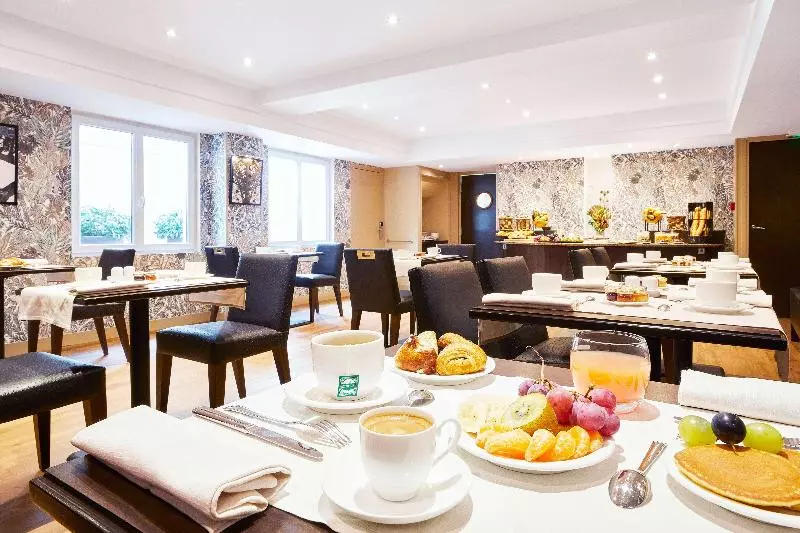 Fotos del hotel Plaza Tour Eiffel:  17