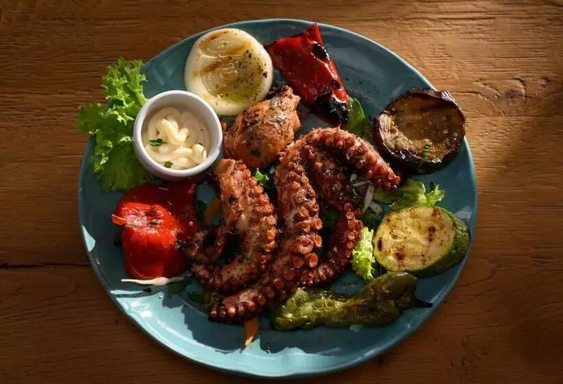 Fotos del hotel Alianthos Beach:  10