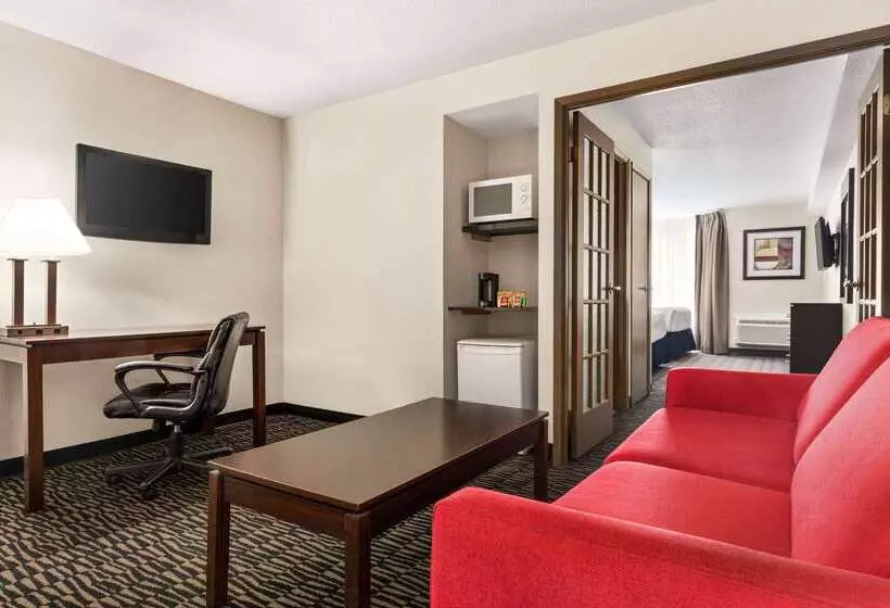 Fotos del hotel Ramada Plaza By Wyndham Niagara Falls:  6