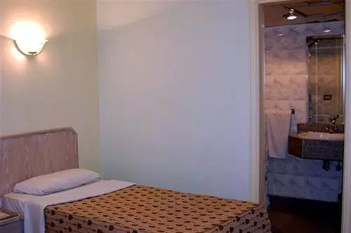 Fotos del hotel Emilio Hotel Luxor :  9