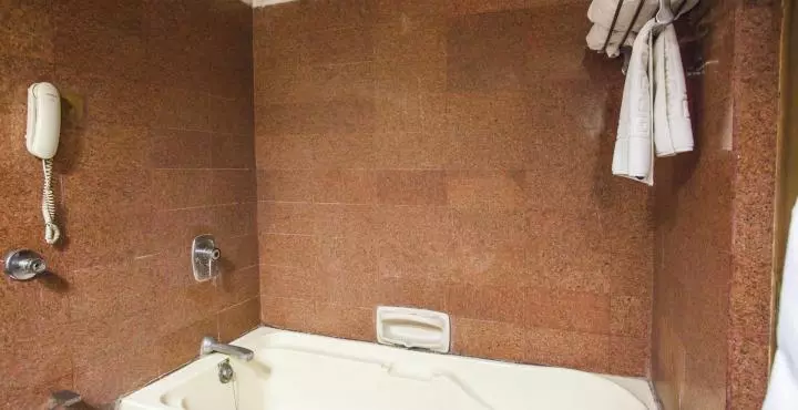 Fotos del hotel Baseraa:  13