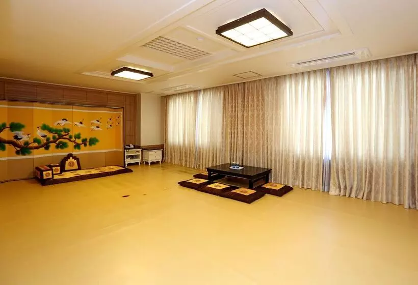 Fotos del hotel Bears Tourist:  15