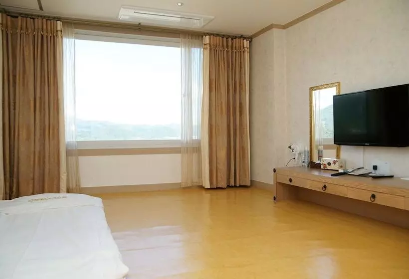 Fotos del hotel Bears Tourist:  9