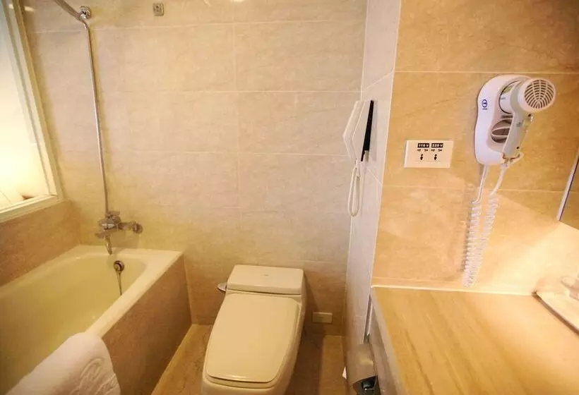 Fotos del hotel Hione Gallery  Taichung:  7