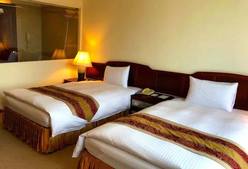 Fotos del hotel Hione Gallery  Taichung:  22