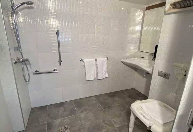 Fotos del hotel Campanile Nantes ~ Rezé Aéroport:  21