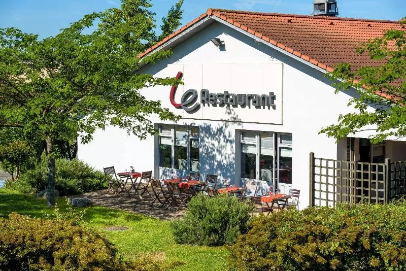 Fotos del hotel Campanile Toulouse Sesquieres:  18