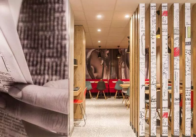 Fotos del hotel Ibis Paris Vaugirard Porte De Versailles:  21