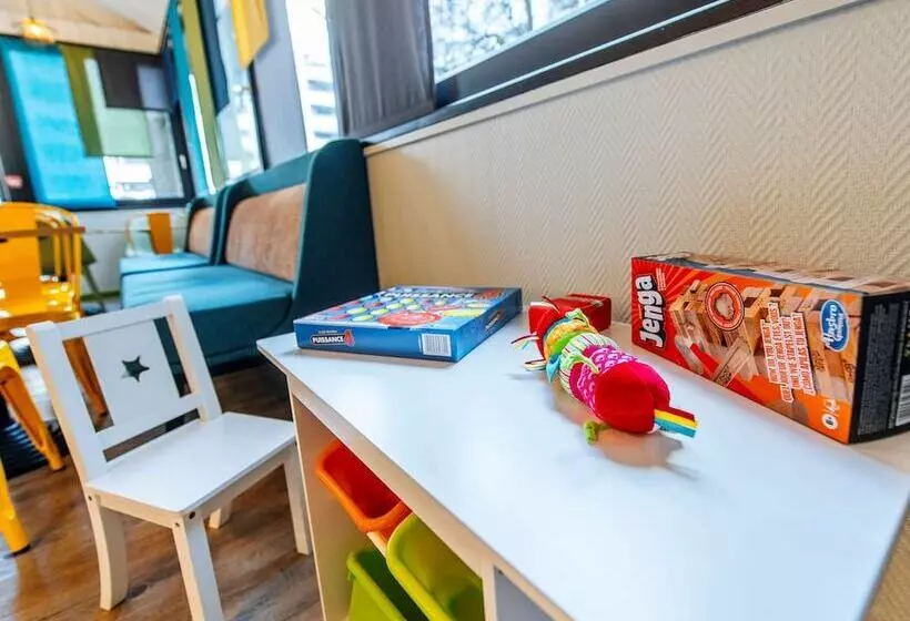 Fotos del hotel Ibis Styles Lyon Croix Rousse:  4