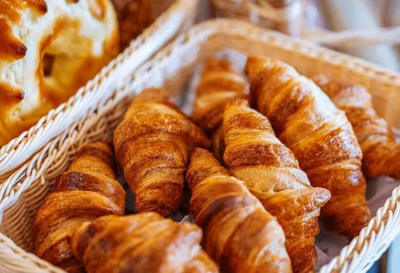 Fotos del hotel Ibis Styles Lyon Croix Rousse:  9