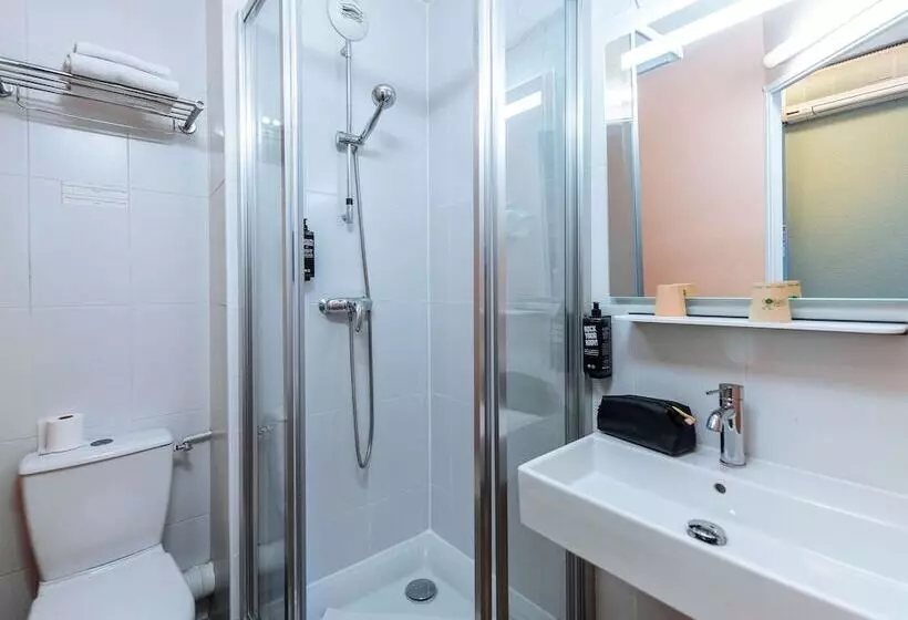 Fotos del hotel Ibis Styles Lyon Croix Rousse:  6