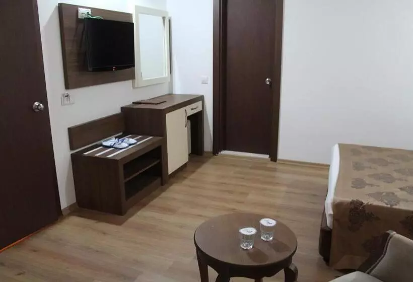 Fotos del hotel Olbia:  16