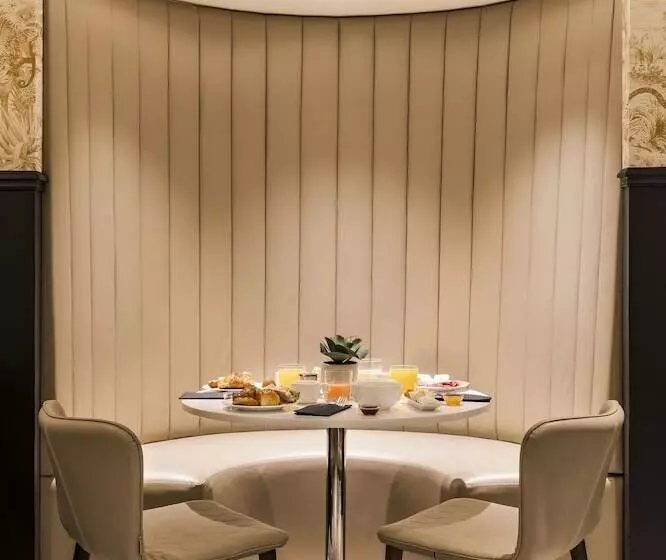 Fotos del hotel Trinité Haussmann:  5