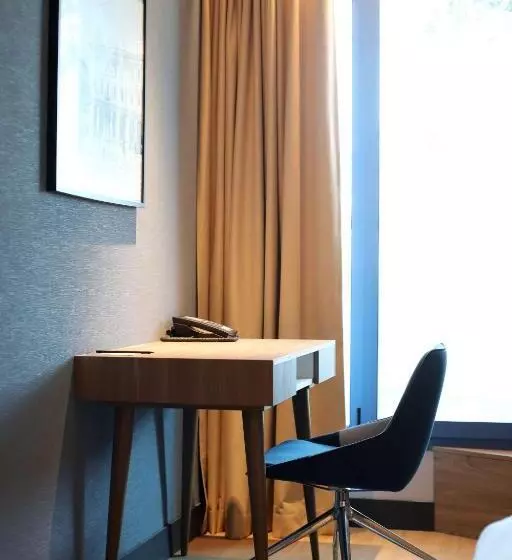 Fotos del hotel Park Inn By Radisson Nice Airport:  2