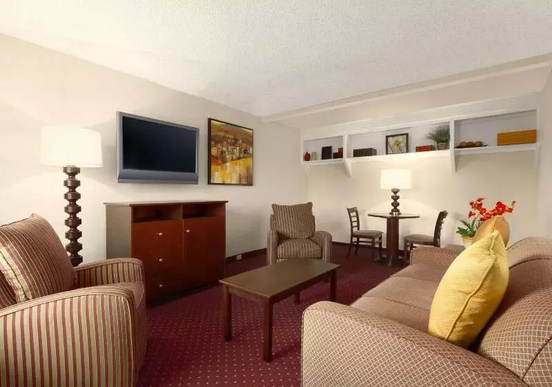 Fotos del hotel Days Inn By Wyndham Las Vegas Wild Wild West Gambling Hall:  7