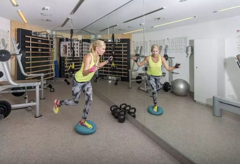 Fotos del hotel Sport- Und Wellnesshotel Eienwäldli:  4