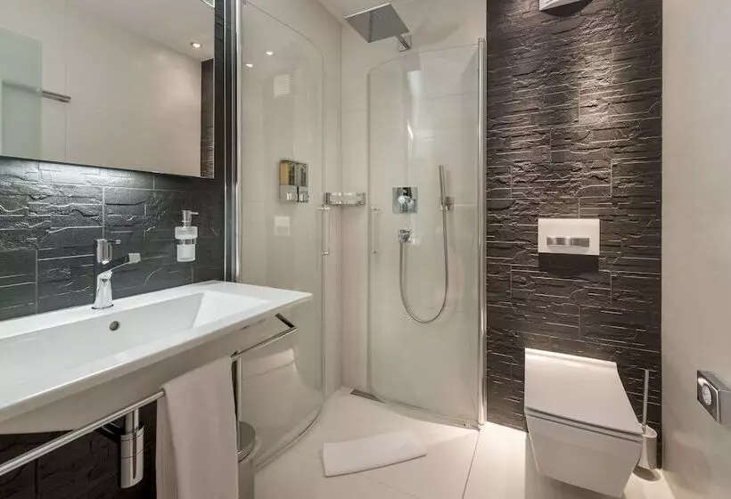 Fotos del hotel Sport- Und Wellnesshotel Eienwäldli:  8